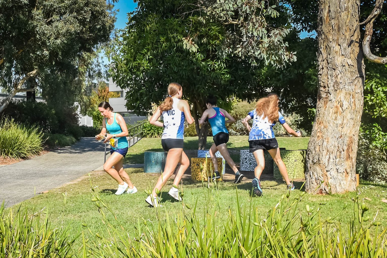 Women in close order competing in a sprint orienteering event. Photo by Mike Dowling